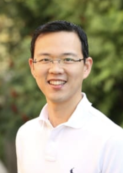 Suphaphiphat spent one year as a Buddhist monk between his undergraduate and graduate studies. 